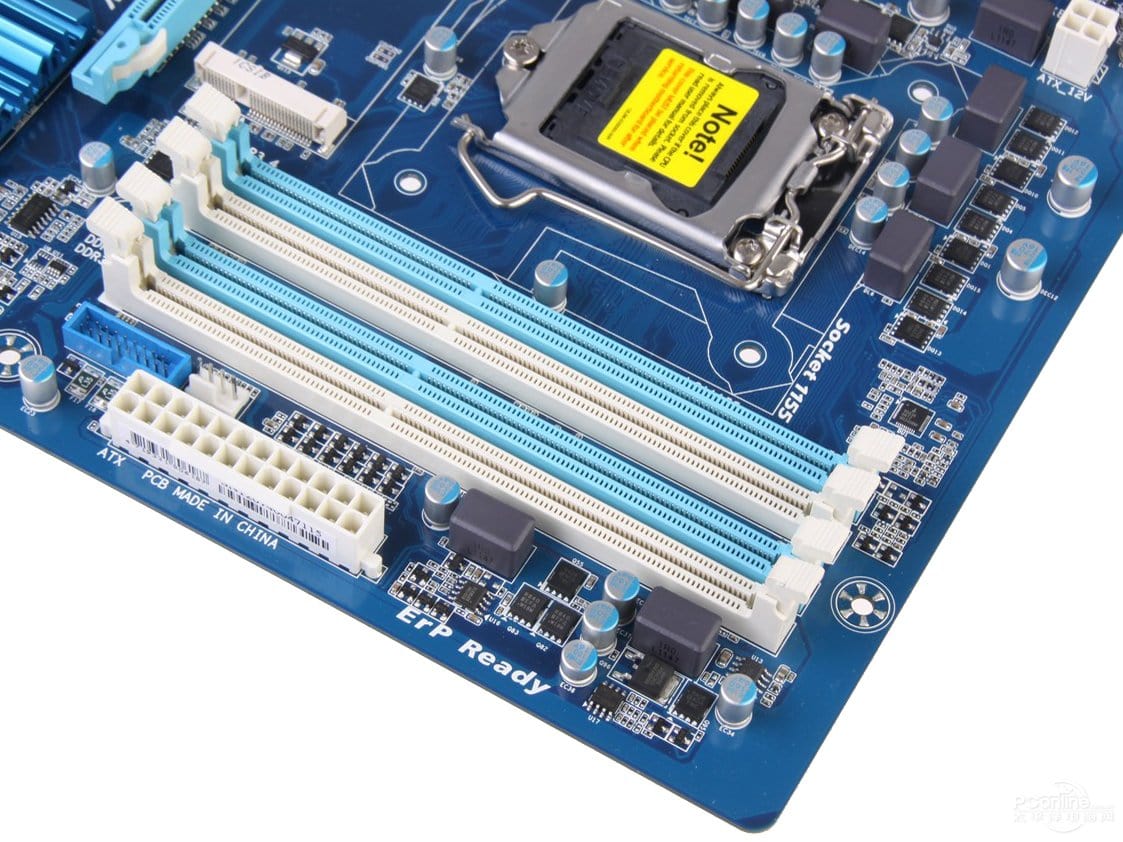Carte mère GIGABYTE GA-B75M-HD3 Intel B75 Socket LGA1155 2xDDR3 SDRAM Carte mère GIGABYTE GA-B75M-HD3 Intel B75 Socket LGA1155 2xDDR3 SDRAM